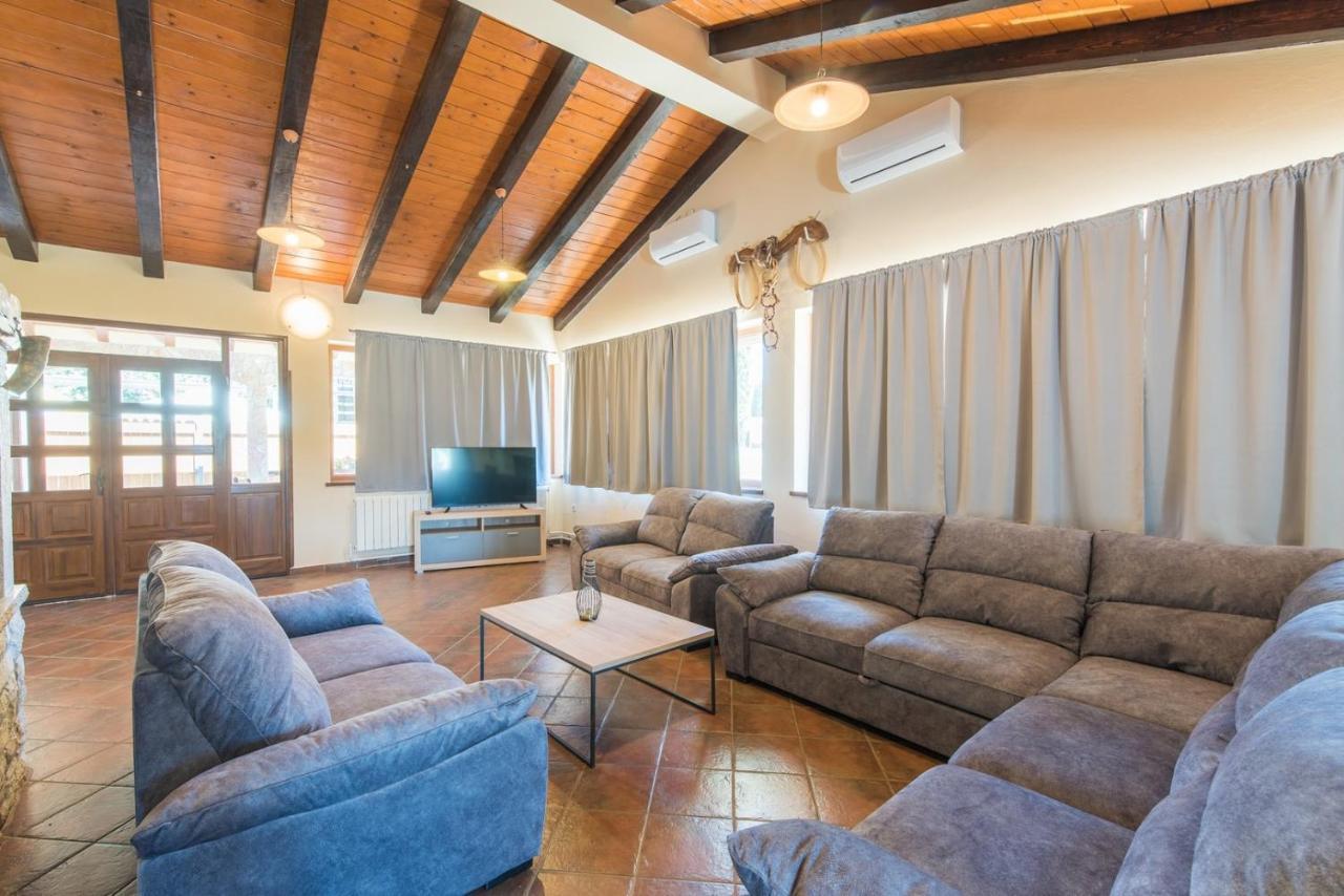 Casa Oliva In Klostar Extérieur photo